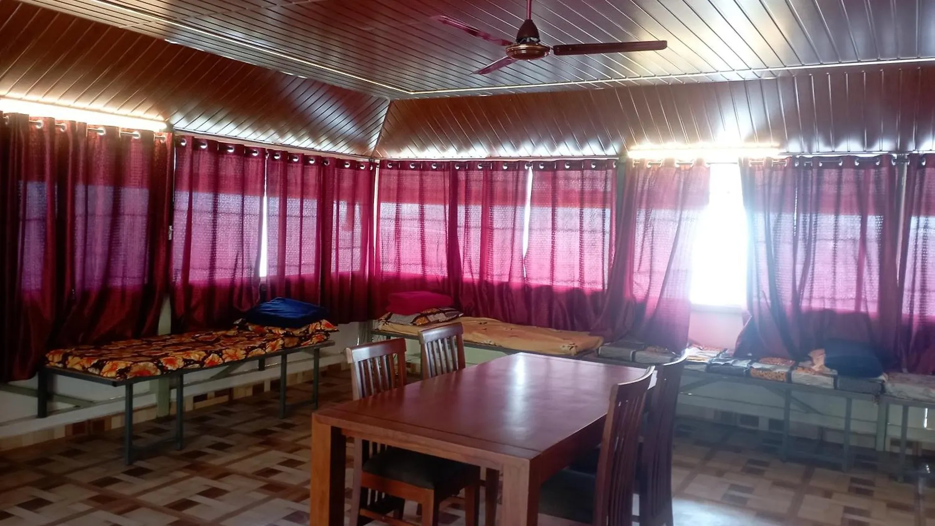 Paradizo Resort Vagamon 0*,  India